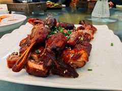 -梓檚中餐厅湖北菜小龙虾武昌鱼排骨藕汤(黄鹤楼店)