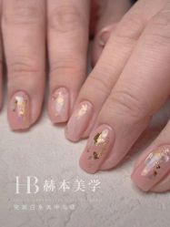 -赫本轻奢美颜中心