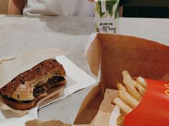 -麦当劳(沙河店)