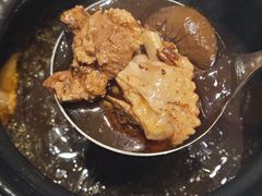 -鑫悦楼煎蟹·16年海鲜大排档