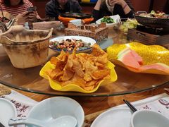 -黄泥岗·地道湖北菜(奥特莱斯店)