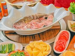 -老刘生态大鱼坊铁锅炖鱼(赛马场店)