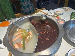 -李记称盘牛杂串串(广厦店)