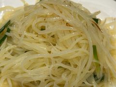 酸辣土豆丝-洪福饭店·十八年老店
