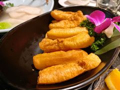 酥脆老油条-捞王猪肚鸡火锅(财富中心店)