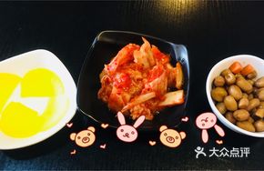 Zhongdian Pu Jia Delicate Small Dishes