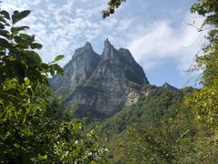 -鹿院坪生态旅游景区