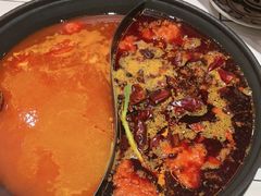 -旧街市鲜货老火锅(大光路店)