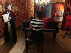 -曼谷杜莎夫人蜡像馆