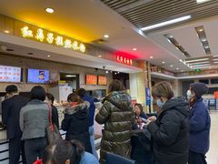 等位区-红鼻子桂林米粉(金唐新光界店)