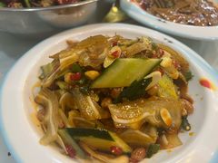 -阆辣荟餐饮(老味道8年·古城店)