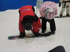 -哈尔滨热雪奇迹