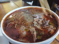 帽结子肥肠粉-白家高记肥肠粉(总店)