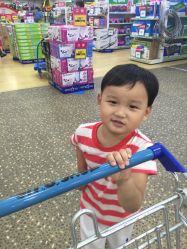 -玩具反斗城(正大广场店)