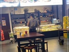 -764厂烧烤总店