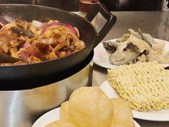 生根-胡须佬鸡煲四季火锅店(石厦西村直营店)