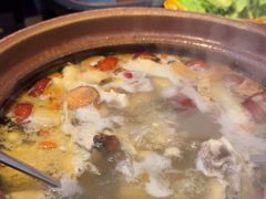 -东记炭炉·海鲜鸡煲(龙华店)