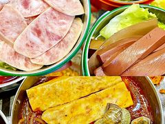 -顶上头•螺蛳粉火锅(德思勤复地星光店)