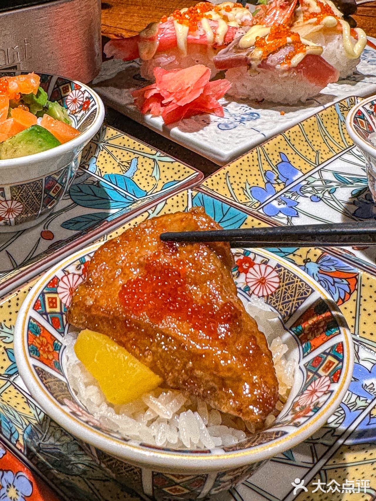 不开玩笑！上海前三！一口一个mini饭！