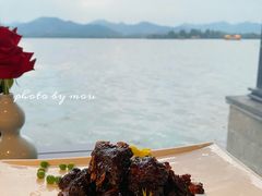 糖醋里脊-柳莺湖上·湖景餐厅·江南菜(西湖店)