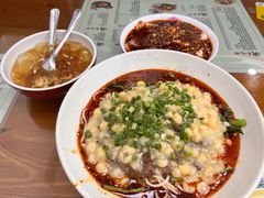 -杨大叔爱面子·四川小吃(岗头店)