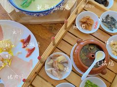 -桥香园过桥米线(国贸店)