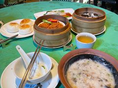 菜干猪骨粥-誉八仙茶室酒楼(新天地店)