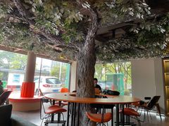 靠窗位-迪欧咖啡·中西餐融合菜(平江万达旗舰店)