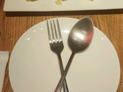-玛格萝妮(汇智国际商业中心店)