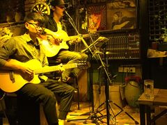 -在路上酒吧(大理古城店)