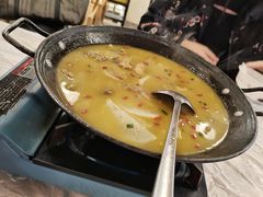 -霄汉牛三鲜湖北砂锅菜(万松园2店)