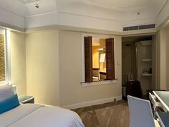 -麦哲伦丝绸度假村