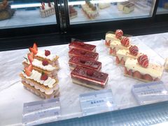 -黑草莓(重庆路店)