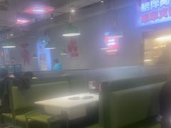 -佰人王串串香火锅(洋珠巷店)