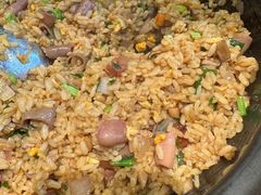 三鲜海肠捞饭-东莱馋房(陆家嘴店)