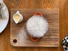 -ROAST coffee & eatery