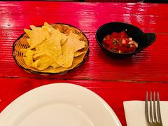 -Pistolera Mexican Cantina女枪手墨西哥餐厅(碧云路店)
