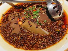 江湖鸭血-小河盐帮·私家菜·烤鸭(三元桥·霄云路店)