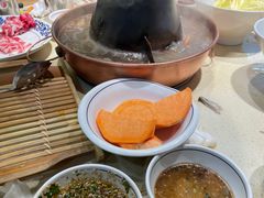 -东镇老火锅(长春路首店)