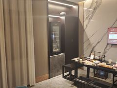 -忆江南·临江鱼馆