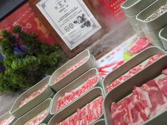 -四囍码头海鲜烧烤自助火锅(外滩南京东路悦荟广场店)