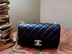-CHANEL(ifs国际金融店)