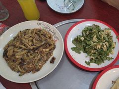 -聚首堂·特色小吃·肘子(什刹海德胜门店)