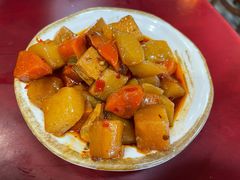 辣酱浇头-金杨拉面王小吃面馆·牛三宝面·红烧牛肉粉