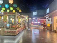 -平望服务区·停车场