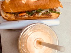 -Bánh Mì Huynh Hoa
