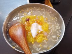 冰凉酸奶酒酿圆子-贡梅老面馆·蟹粉面·无锡特色小吃(南长街主推店)