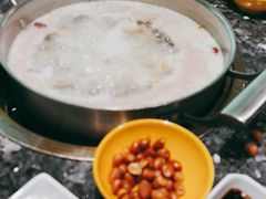-一席地·本地鸡窝·杭帮鸡火锅(萧山银隆百货店)