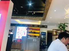 大堂-肘子酥·天津菜·特色捞面(德云社店)