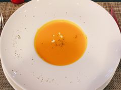-又见马甲M8融合西餐厅(体育中心店)